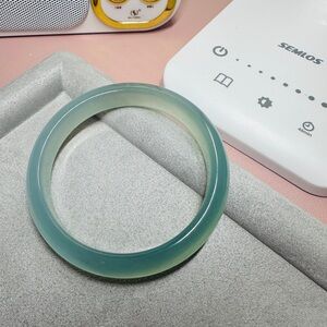 Elegant Clear Bangle Bracelet